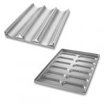Chicago Metallic Baguette and Roll Pans
