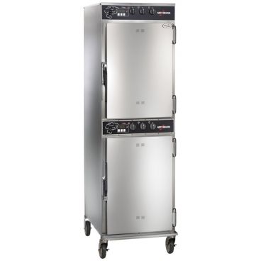 Alto-Shaam 1000-SK/I 23 15/16" Wide Electric Full Height Low Temperature Halo Heat Slo Cook And Smoker Oven With 2 Compartments 240 lb Capacity, 208V-240V