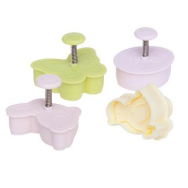 Ateco 1991 August Thomsen 4 Piece Plastic Easter Plunger Cutter Set