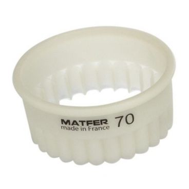 Matfer 150119 Exoglass  2-3/4" Round Fluted Pastry Cutter
