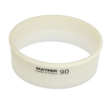Matfer 150163 Exoglass 3-1/2" Round Plain Pastry Cutter