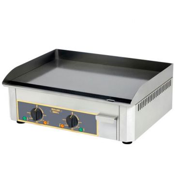 Equipex PSS-600/1 Thermostatic 24” Wide Electric Countertop Griddle/Plancha With Cold-Rolled Steel Plate And Two Cooking Zones - 120V, 1.8kW
