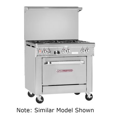 Southbend H4365A Natural Gas Ultimate 36" Hybrid Restaurant Range with 3 Non-clog burners & 2 Pyromax Burners, 1 Electric Hybrid Convection Oven - 211,000 BTU, 220V