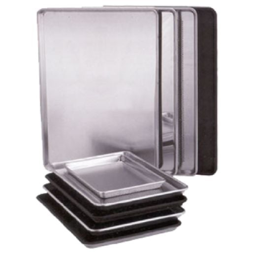Vollrath Eighth-size Wear-Ever heavy-duty aluminum sheet pan in natural  finish - #945228 - 12 per case