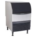 Scotsman UC2724SW-1 24" Undercounter Water Cooled Small Cube Ice Machine - 266 lb.