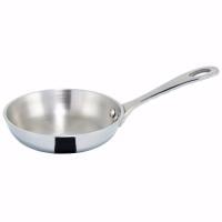 Winco TGFP-7NS, 7-Inch Dia Tri-Ply Stainless Steel Fry Pan w/o Lid, Non  Stick, NSF